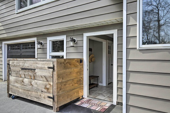 Stylish Pine Plains Home Near Parks & Hiking!
