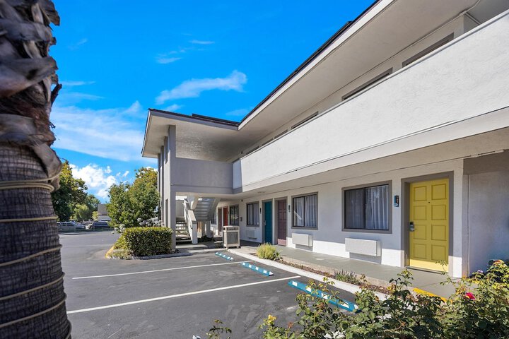 Signature Inn San Jose