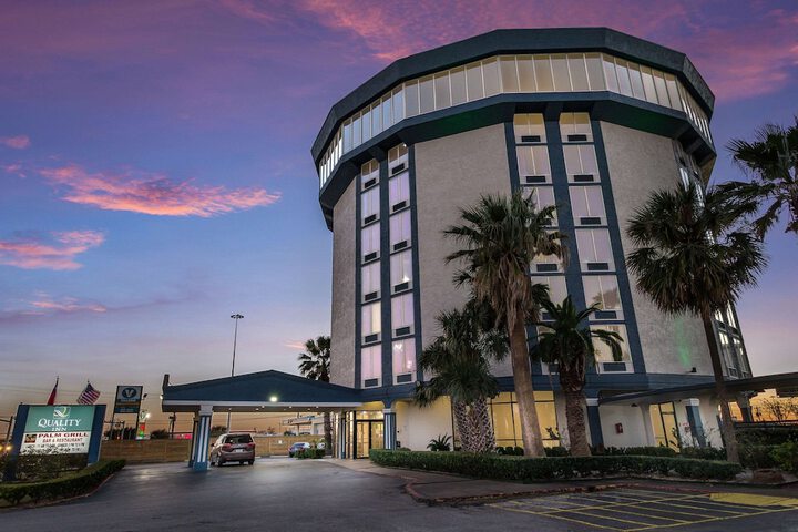 Quality Inn Pasadena - Houston East