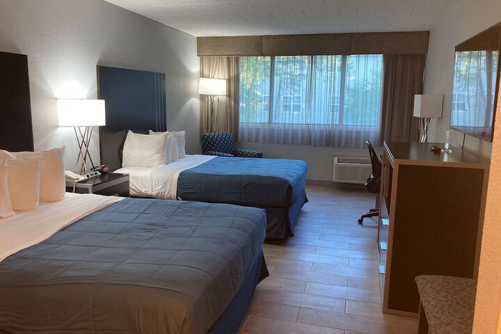 Room 19 of 86