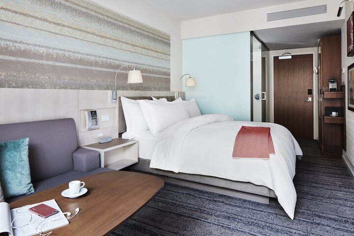 Room 20 of 62