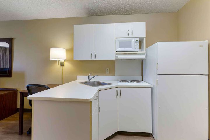 Room 17 of 24