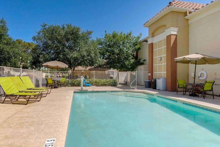 Pool 5 of 29