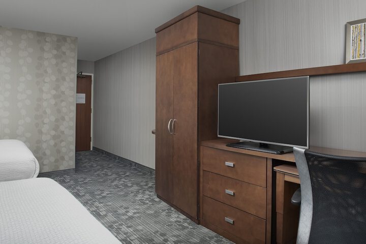 Room 17 of 58