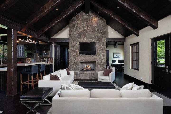 Lodge at Whitefish Lake