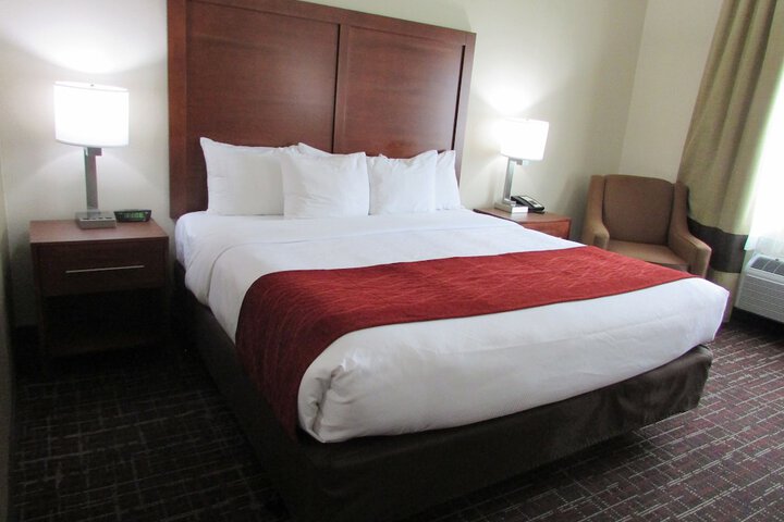 Room 13 of 34