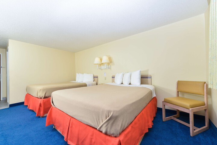 Room 15 of 49