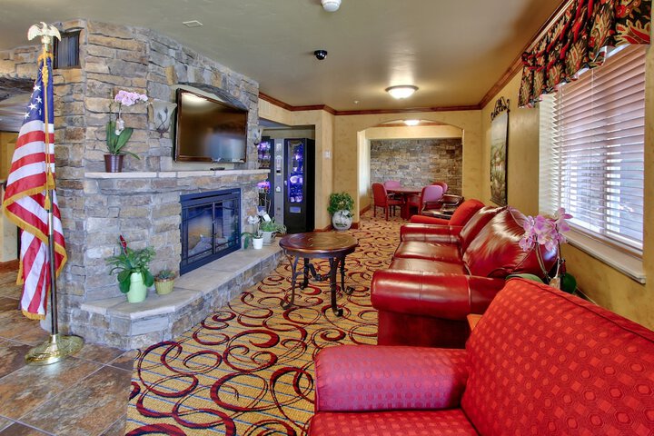 Hotel Interior 7 of 26