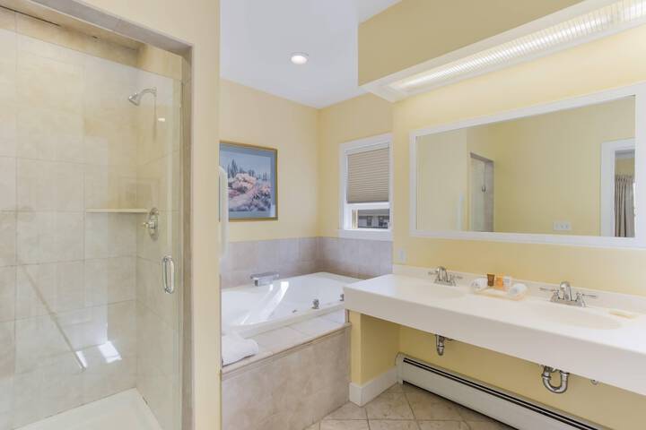 The Palmer House Resort an Ascend Collection Hotel