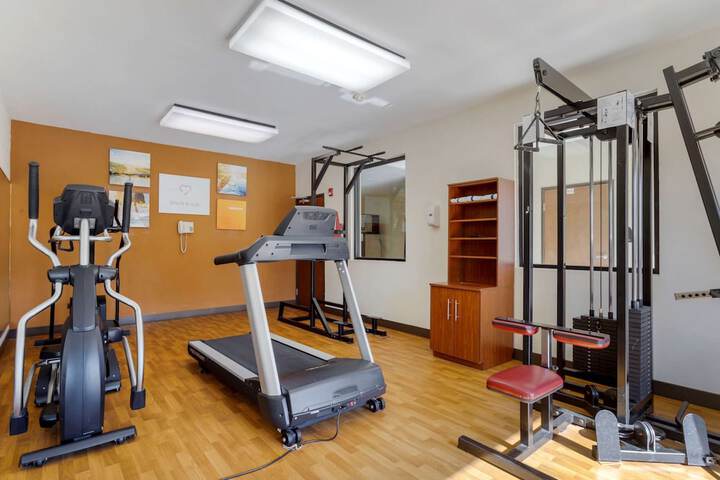 Health and Fitness 50 of 54