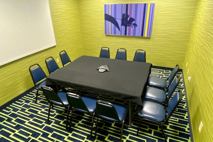 Holiday Inn Express Suites Plant City by IHG