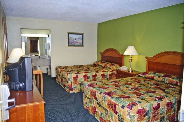 Room 26 of 42
