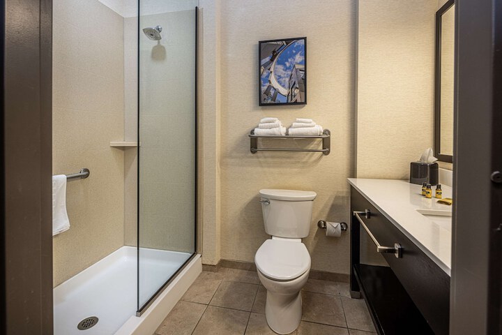 Room 20 of 31