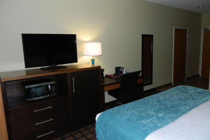 Best Western Plus Harrisburg Mechanicsburg