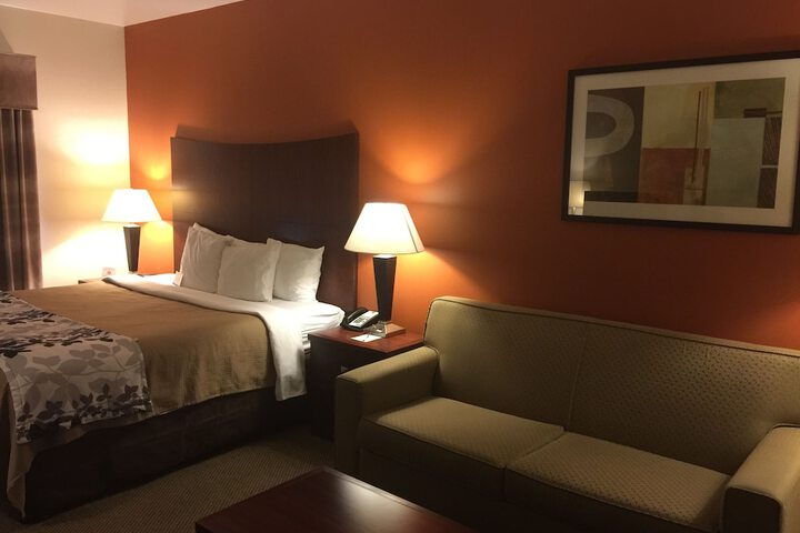 Room 35 of 57
