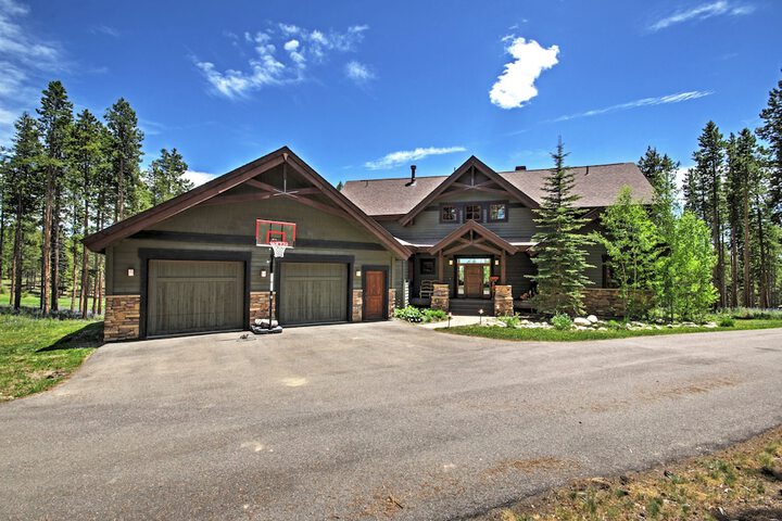 Tabernash Retreat w / Hot Tub & Stunning Mtn Views!