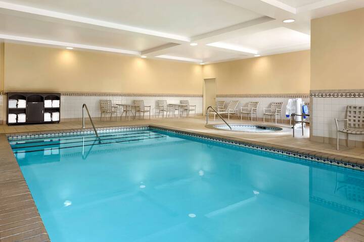 Pool 4 of 26