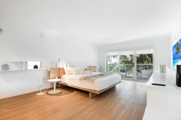 Beach Haus Residences