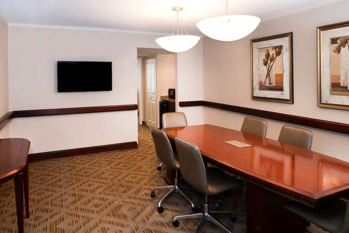 Room 35 of 67