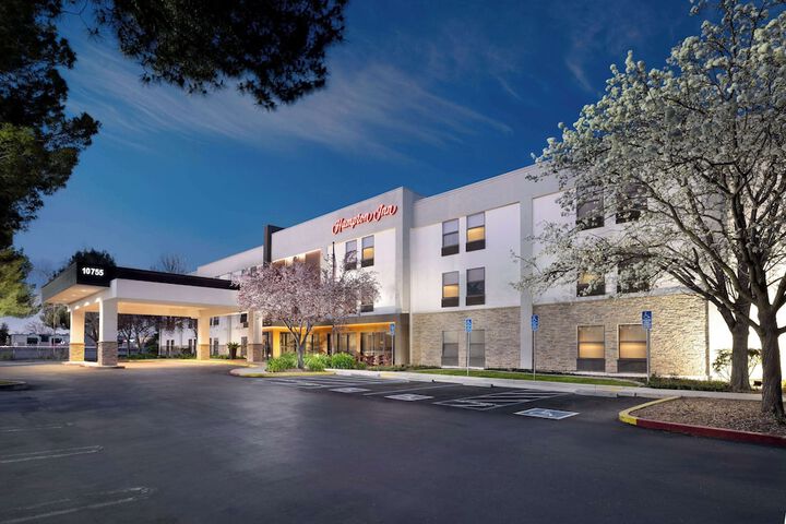Hampton Inn Sacramento / Rancho Cordova
