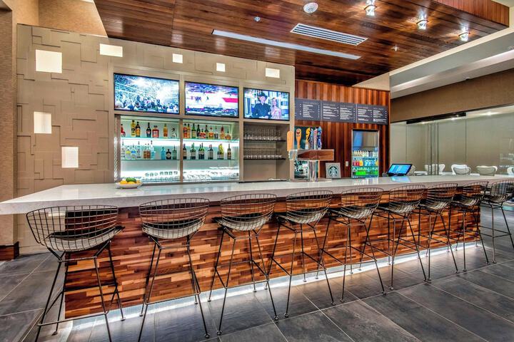 Courtyard by Marriott Raleigh Cary / Parkside Town Commons