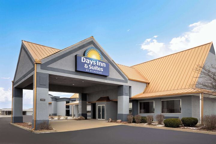 Days Inn & Suites by Wyndham Kokomo