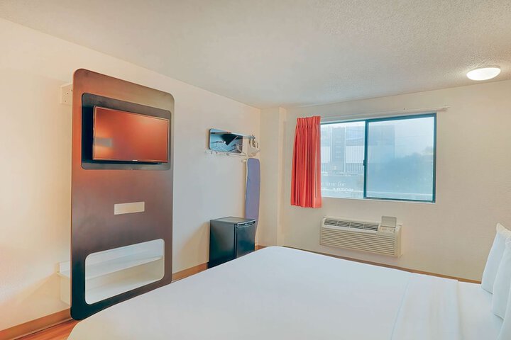 Room 22 of 45