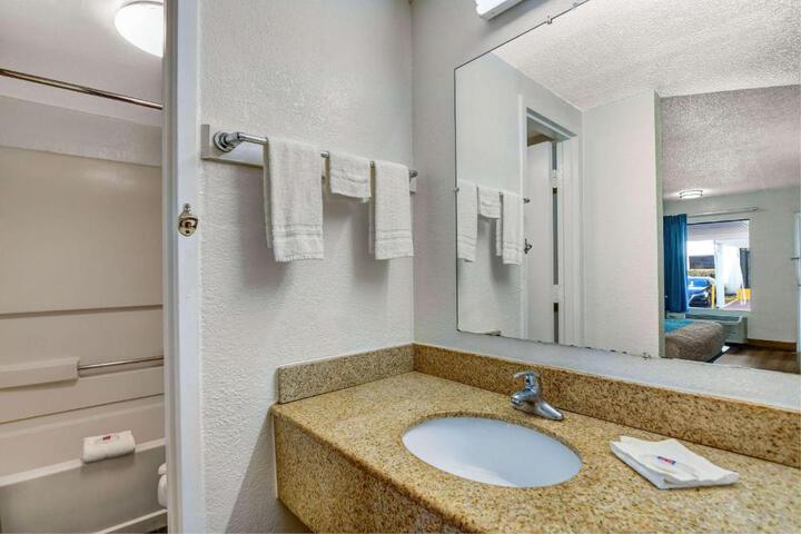 Motel 6-Atlanta GA
