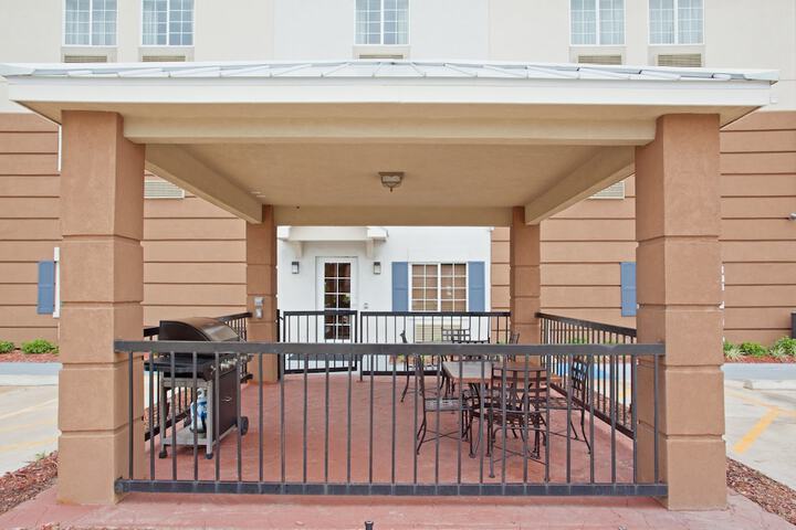 Property Grounds 27 of 27