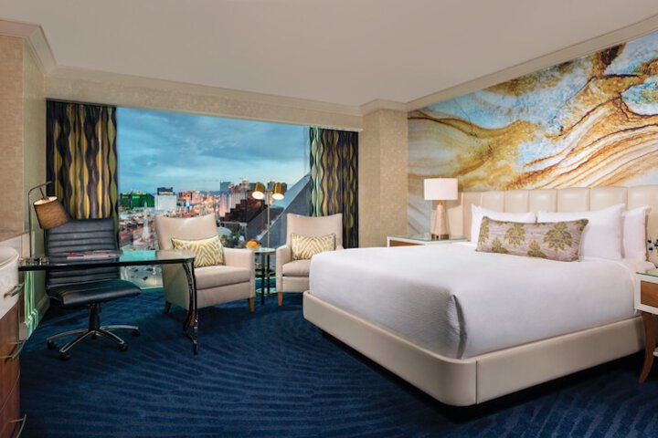 Mandalay Bay Resort & Casino