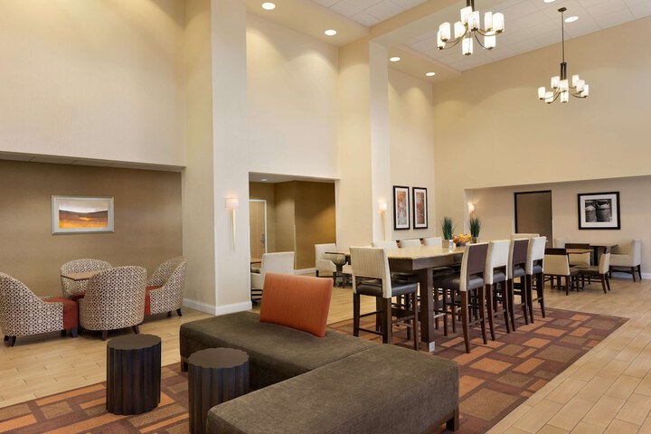 Hotel Interior 6 of 27