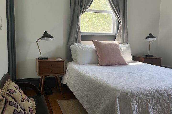 Harvest Barn Inn