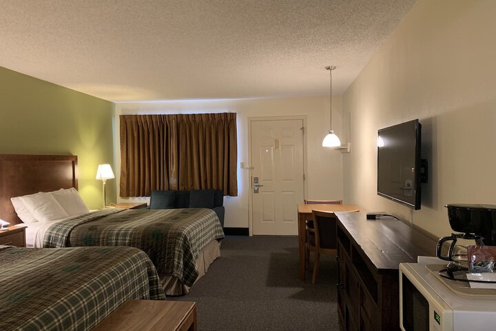 Room 21 of 44