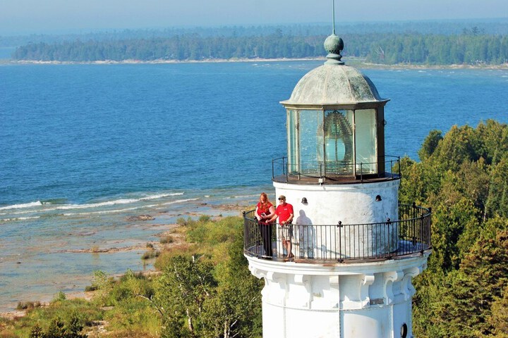 Eagle Harbor Inn