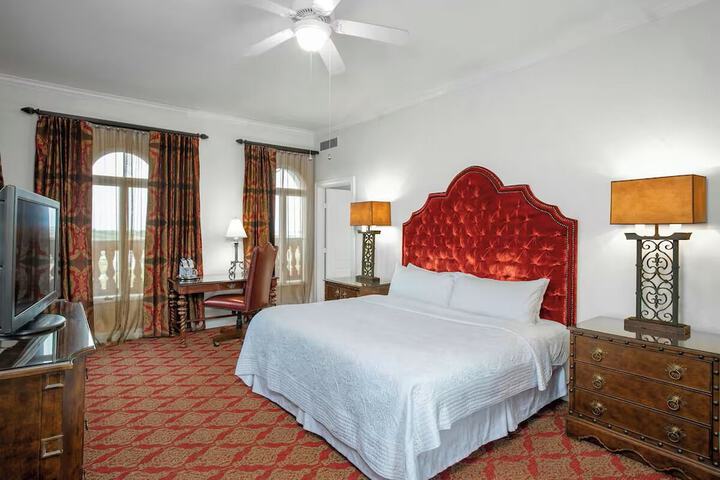Casa Monica Resort & Spa Autograph Collection