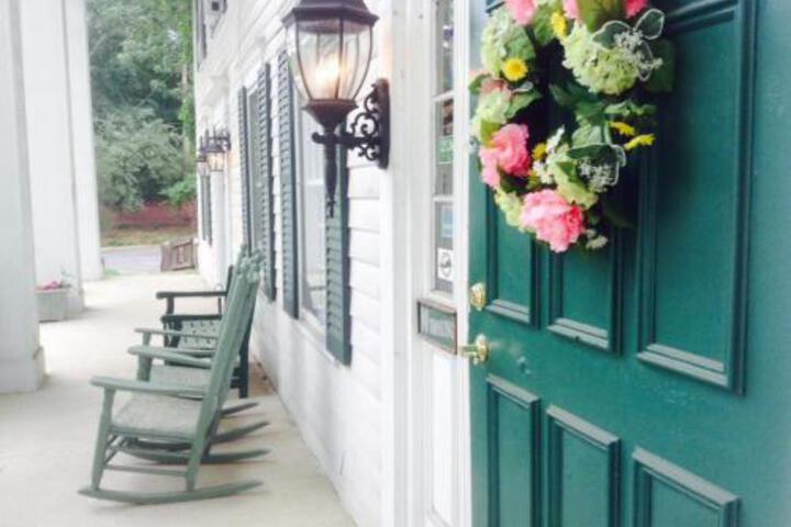 Riders Inn