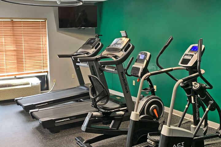 Comfort Inn & Suites Columbus North