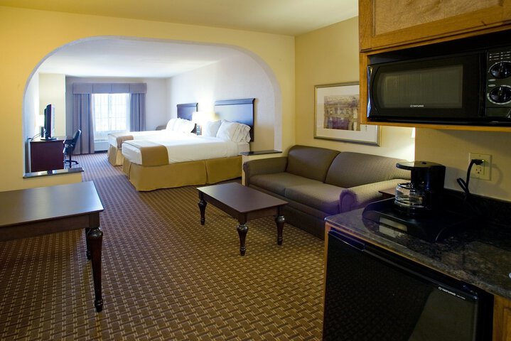 Room 13 of 29
