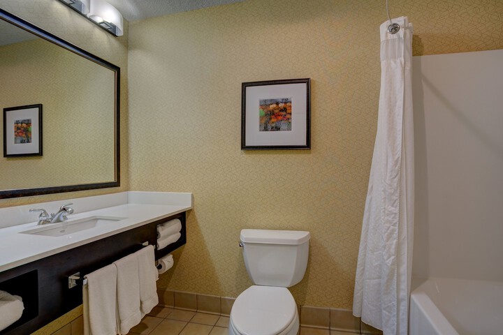 Room 22 of 35