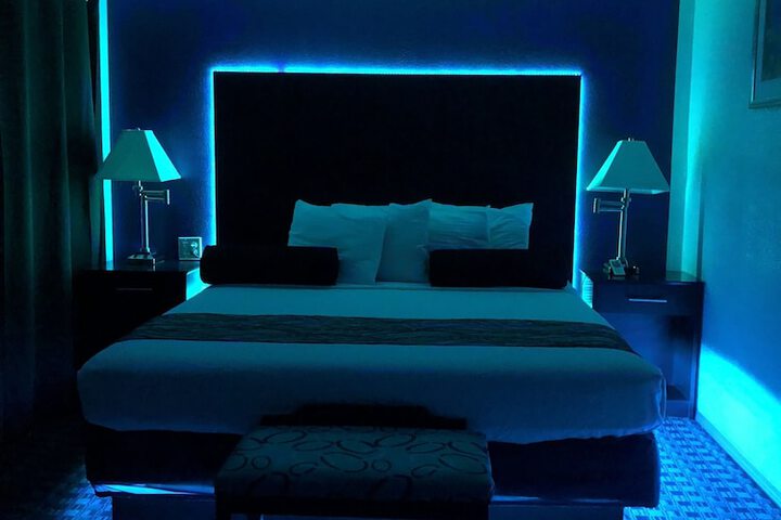 Room 27 of 47