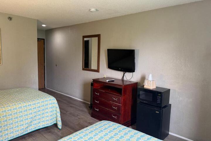 Coldwater Inn & Suites near I 69