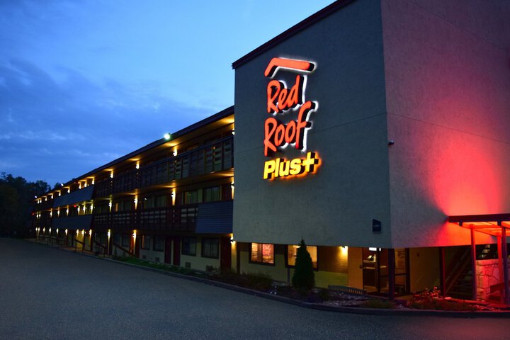 Red Roof Inn PLUS+ Pittsburgh East - Monroeville