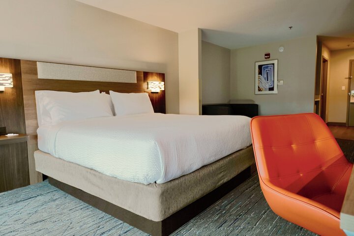 Holiday Inn Express Hotel & Suites Smithfield - Selma I -95 by IHG