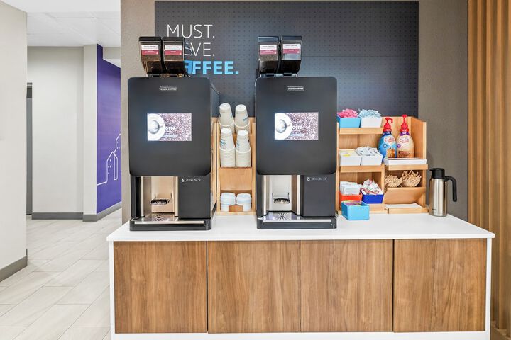 Holiday Inn Express & Suites Hebron - Cincinnati Airport by IHG