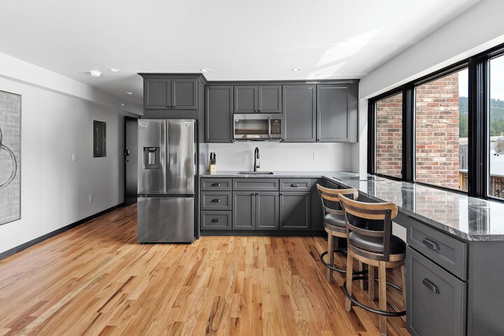McGregor and Main Luxury Lofts