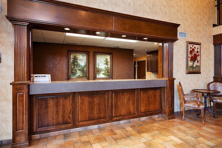 Hotel Interior 9 of 25