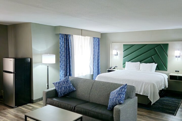 Wingate by Wyndham Sulphur Near Lake Charles