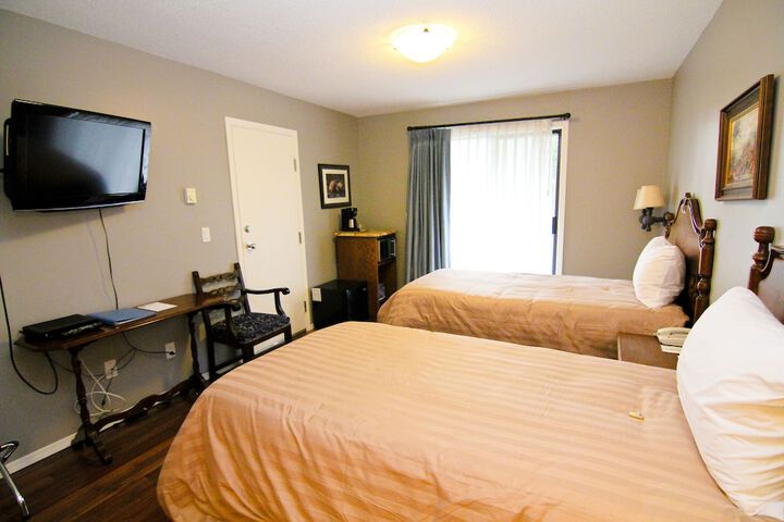 Room 9 of 39
