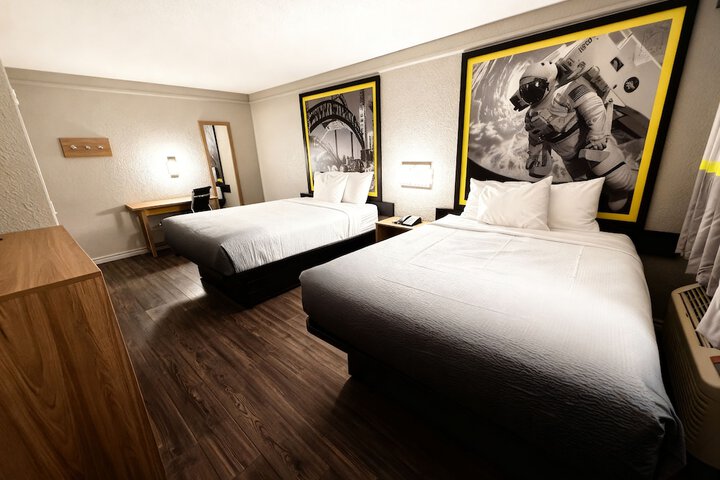 Super 8 by Wyndham Nacogdoches Near University