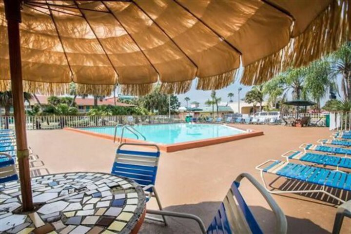 QUALITY INN AND SUITES EASTGATE